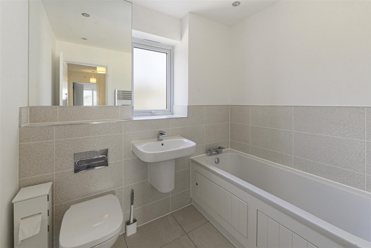 Aviator Drive, Kings Hill, West Malling