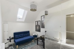 Aviator Drive, Kings Hill, West Malling