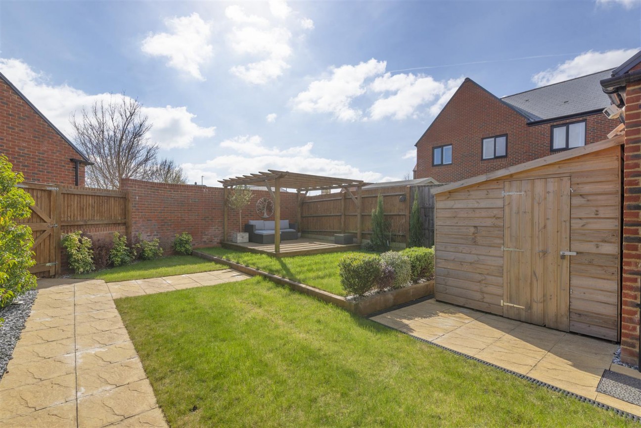 Aviator Drive, Kings Hill, West Malling