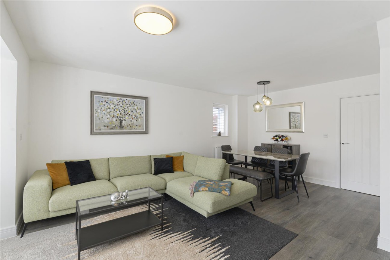 Aviator Drive, Kings Hill, West Malling