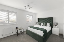 Aviator Drive, Kings Hill, West Malling