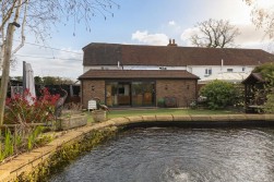 Queen Street, Paddock Wood, Tonbridge