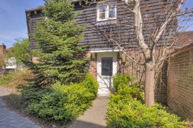 McArthur Drive, Kings Hill, ME19 4GW