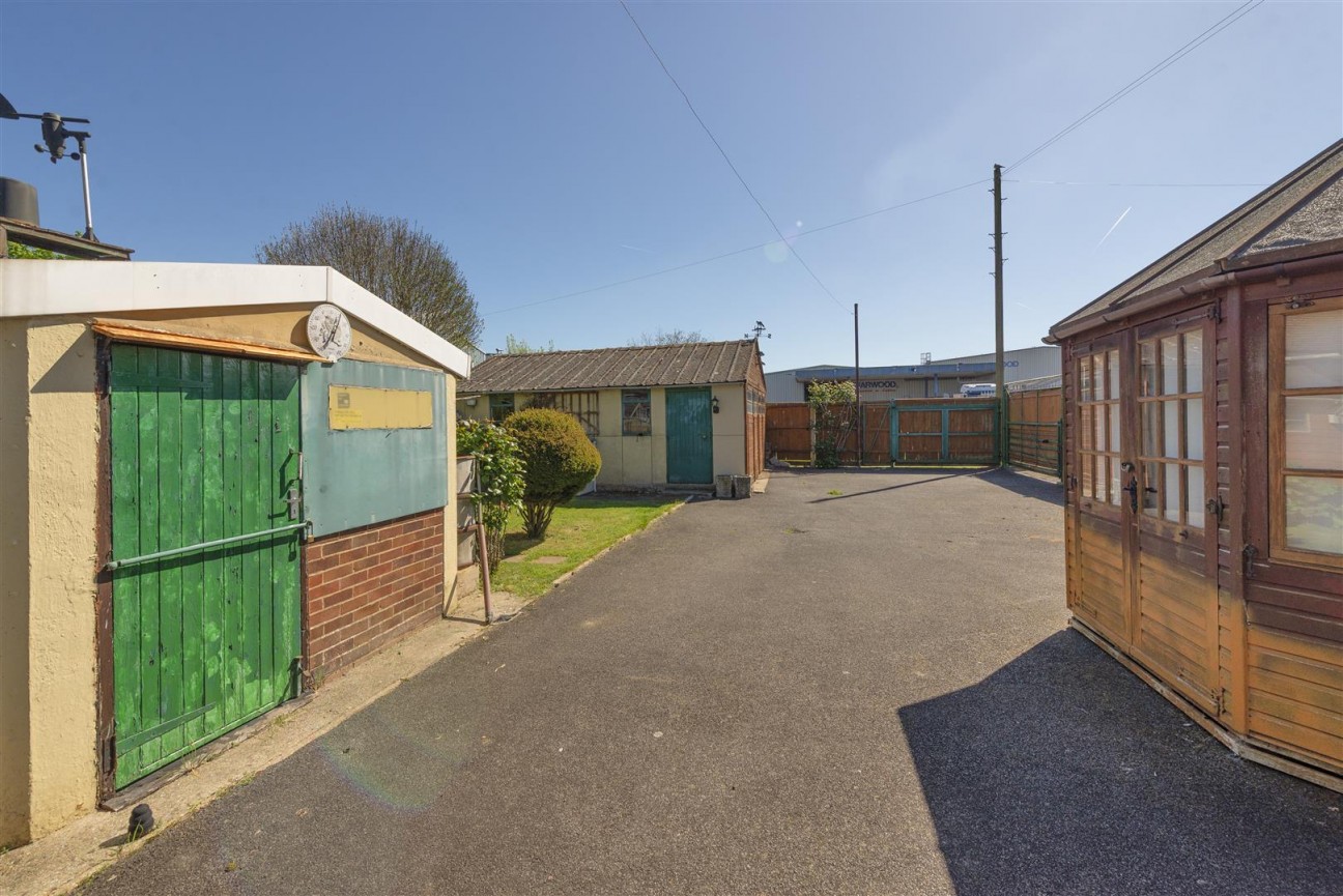 Maidstone Road, Paddock Wood, Tonbridge