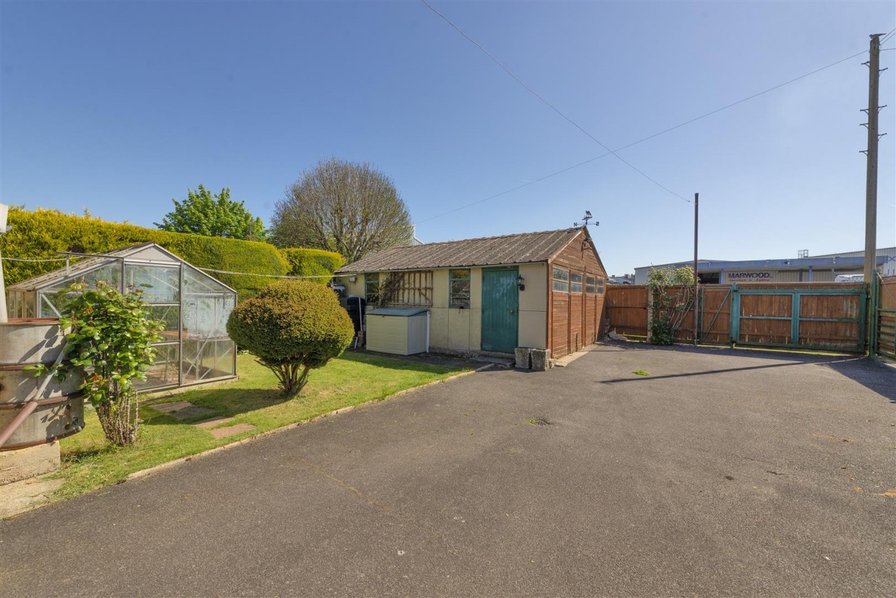 Maidstone Road, Paddock Wood, Tonbridge