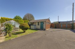 Maidstone Road, Paddock Wood, Tonbridge