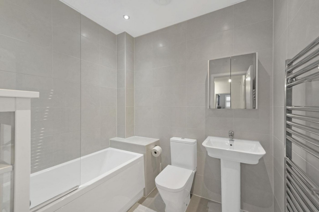 Atlas Close, Kings Hill, ME19 4PS