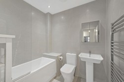 Atlas Close, Kings Hill, ME19 4PS