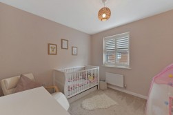 Atlas Close, Kings Hill, ME19 4PS