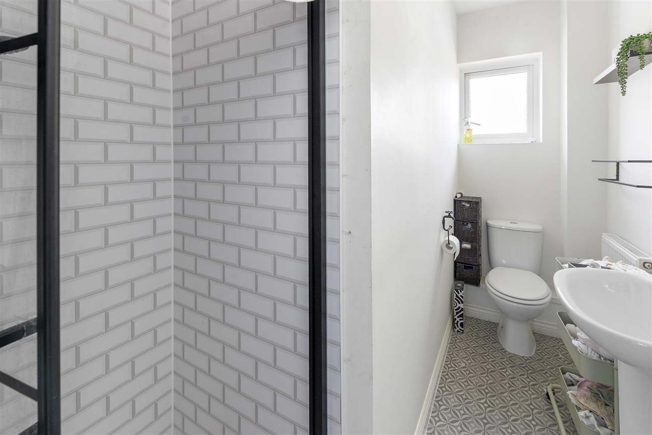 Bluegown Avenue, Leybourne, West Malling