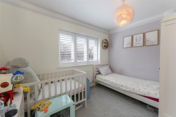 Bluegown Avenue, Leybourne, West Malling