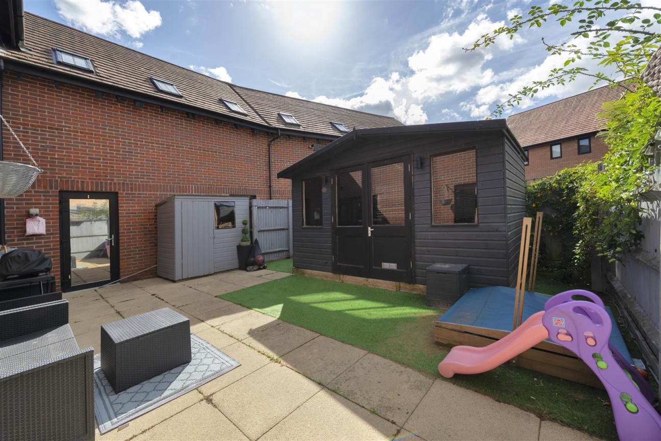 Bluegown Avenue, Leybourne, West Malling