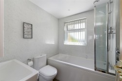 Wilton Drive, Ditton