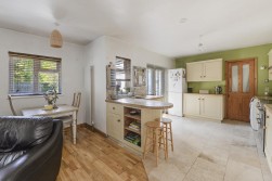 St. Andrews Road, Paddock Wood
