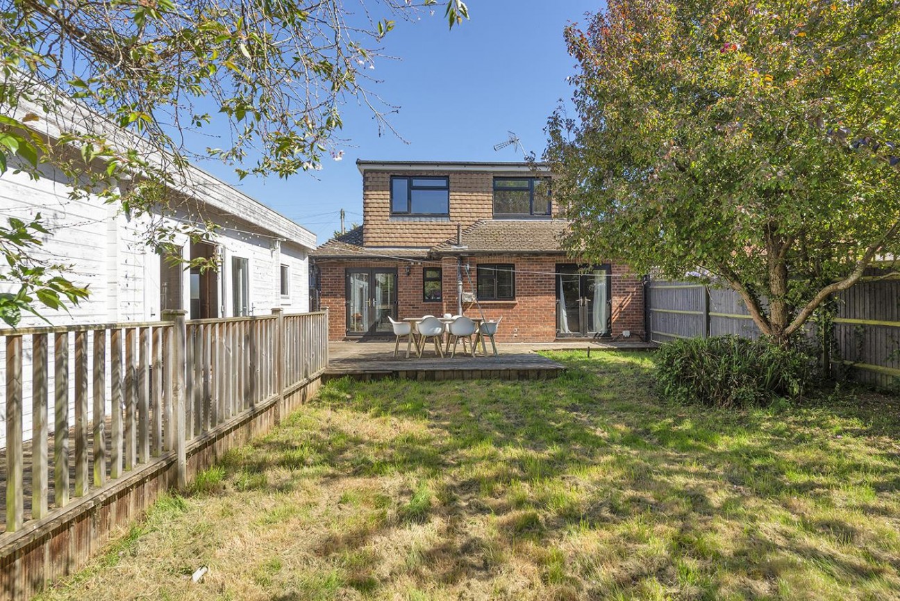 St. Andrews Road, Paddock Wood