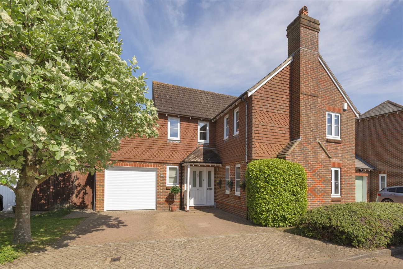 Goldings Close, Kings Hill, West Malling
