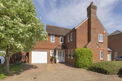 Goldings Close, Kings Hill, West Malling