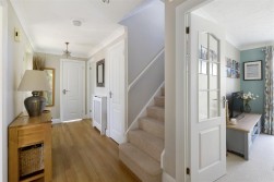Goldings Close, Kings Hill, West Malling