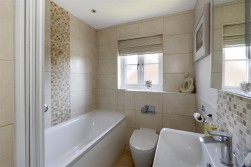 Goldings Close, Kings Hill, West Malling