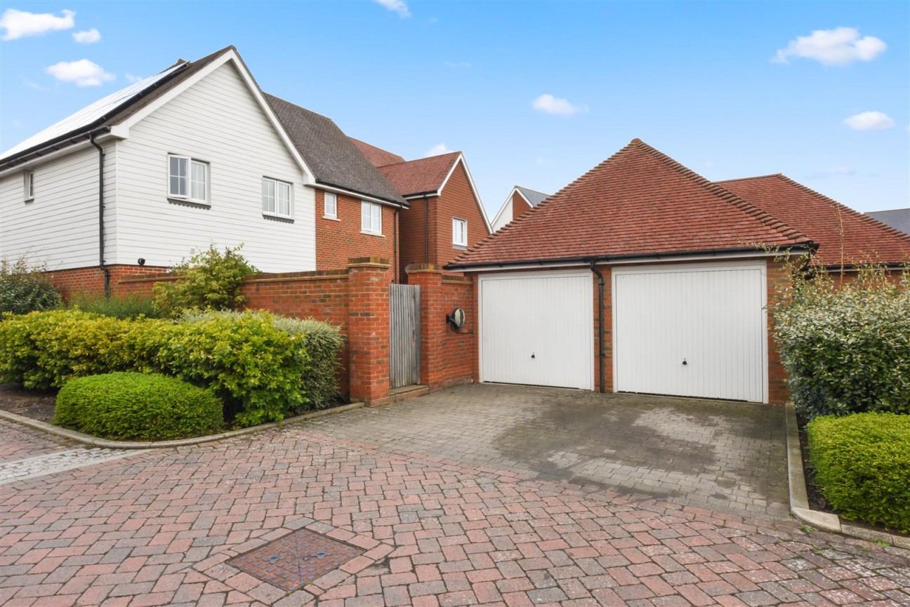 Clarence Way, Kings Hill, ME19 4QT