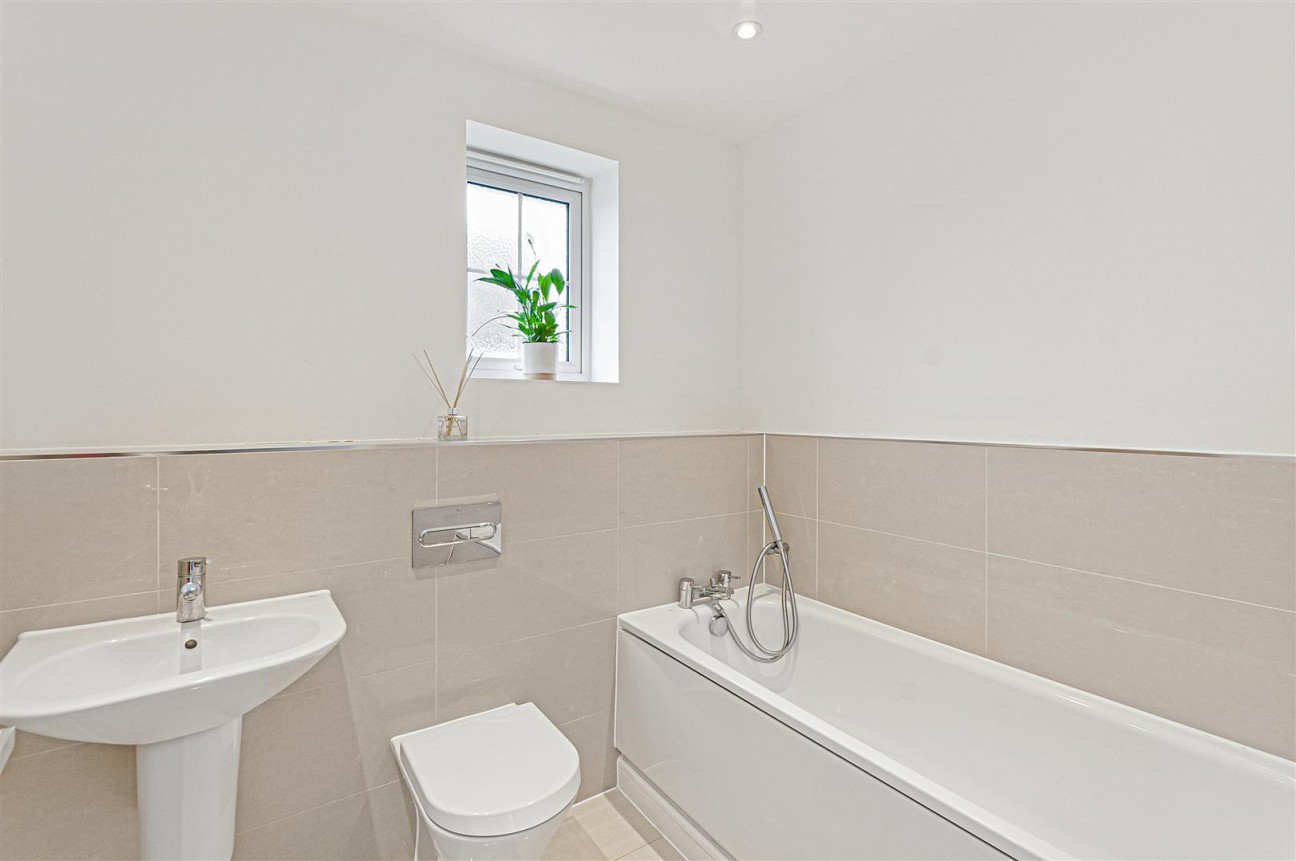 Clarence Way, Kings Hill, ME19 4QT