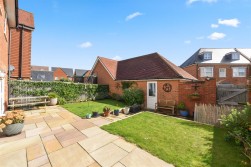 Clarence Way, Kings Hill, ME19 4QT