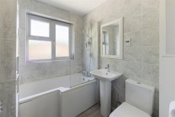 St. Andrews Close, Paddock Wood, Tonbridge