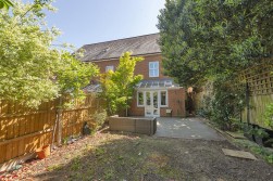 Hazen Road, Kings Hill