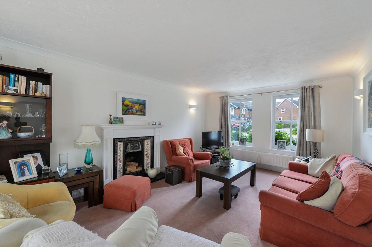 Saxon Close, Kings Hill, ME19 4AZ