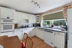 Saxon Close, Kings Hill, ME19 4AZ