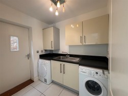 Holly Way, Kings Hill,