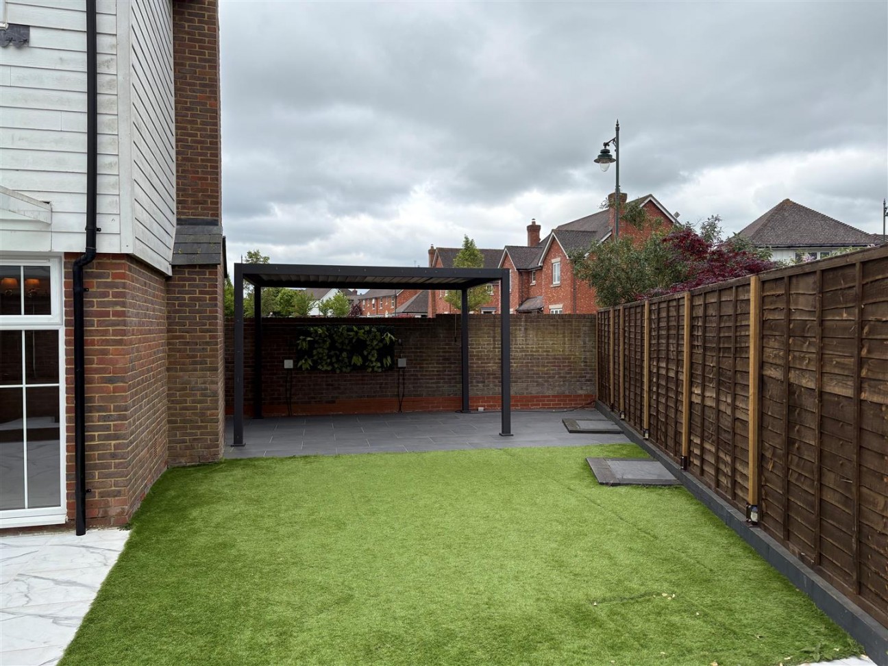 Holly Way, Kings Hill,