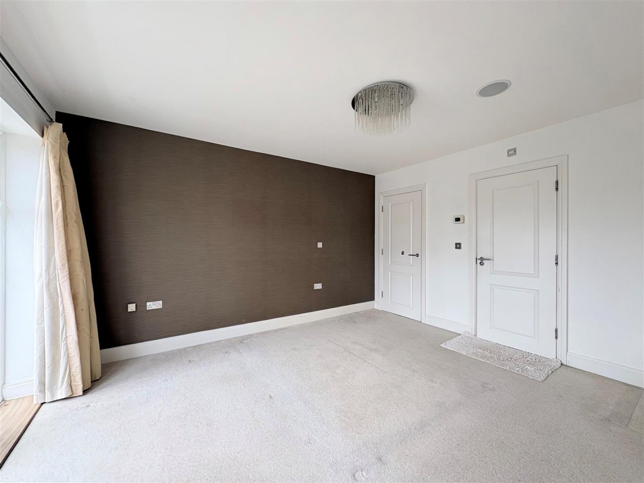 Holly Way, Kings Hill,