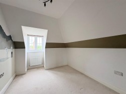 Holly Way, Kings Hill,