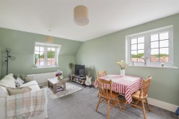 Tully Drive, Paddock Wood, Tonbridge