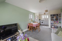 Tully Drive, Paddock Wood, Tonbridge