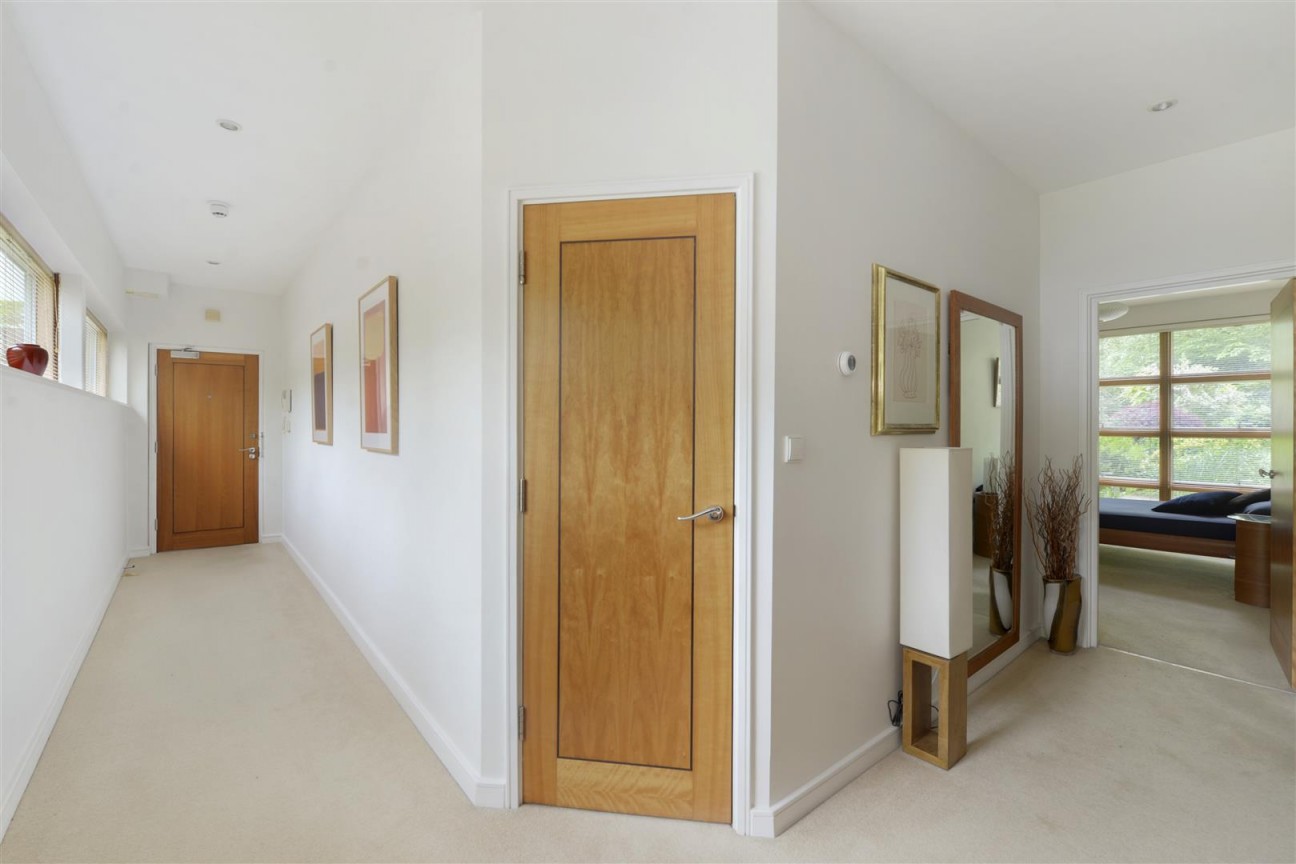 Gibson Drive, Kings Hill