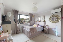 Pilgrims View, Sandling, Maidstone