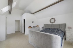 Maidstone Road, Hadlow, Tonbridge