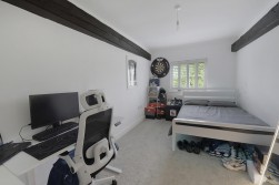 Maidstone Road, Hadlow, Tonbridge