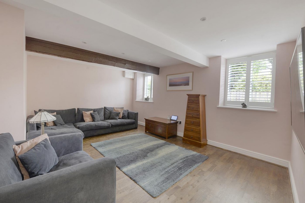 Maidstone Road, Hadlow, Tonbridge