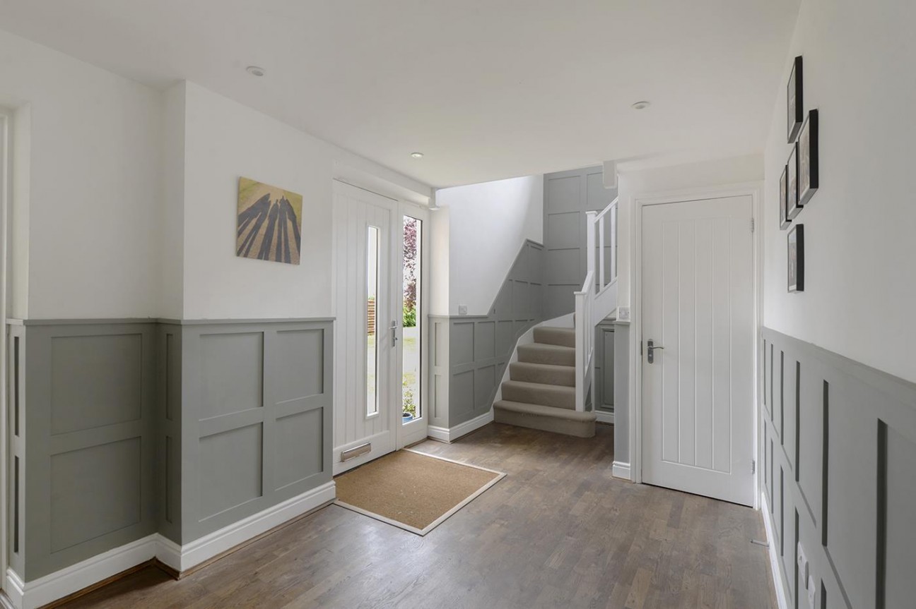 Maidstone Road, Hadlow, Tonbridge