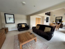 Perch Close, Larkfield, ME20 6TN