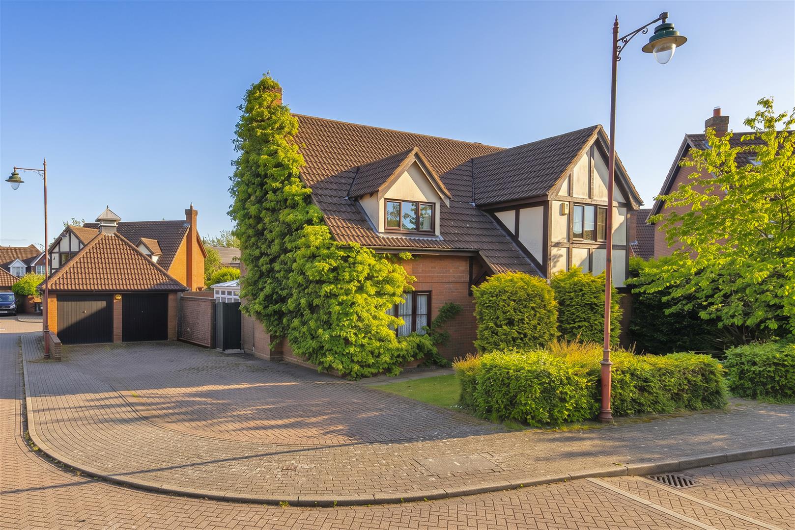 Lambourne Drive, Kings Hill