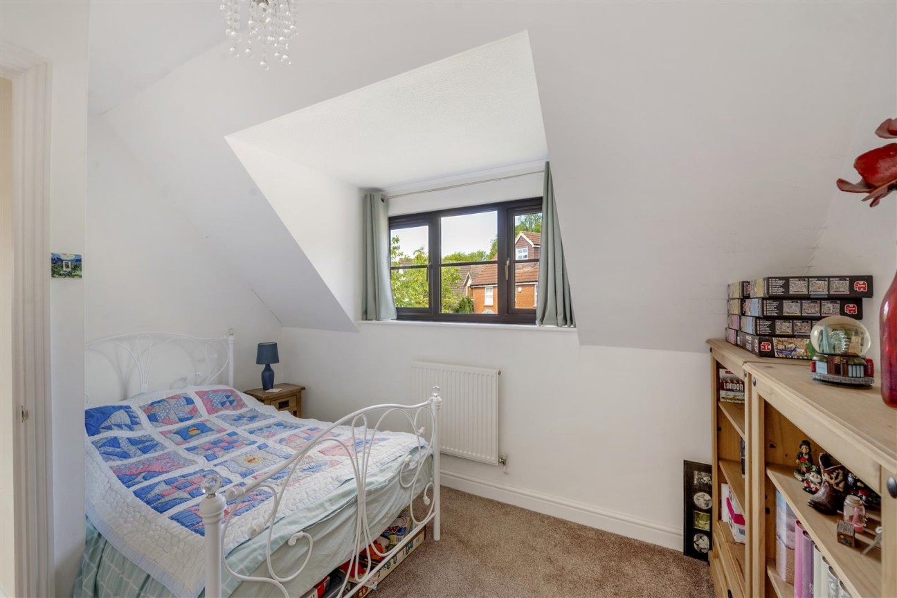 Lambourne Drive, Kings Hill