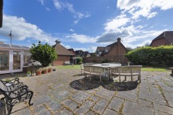 Lambourne Drive, Kings Hill