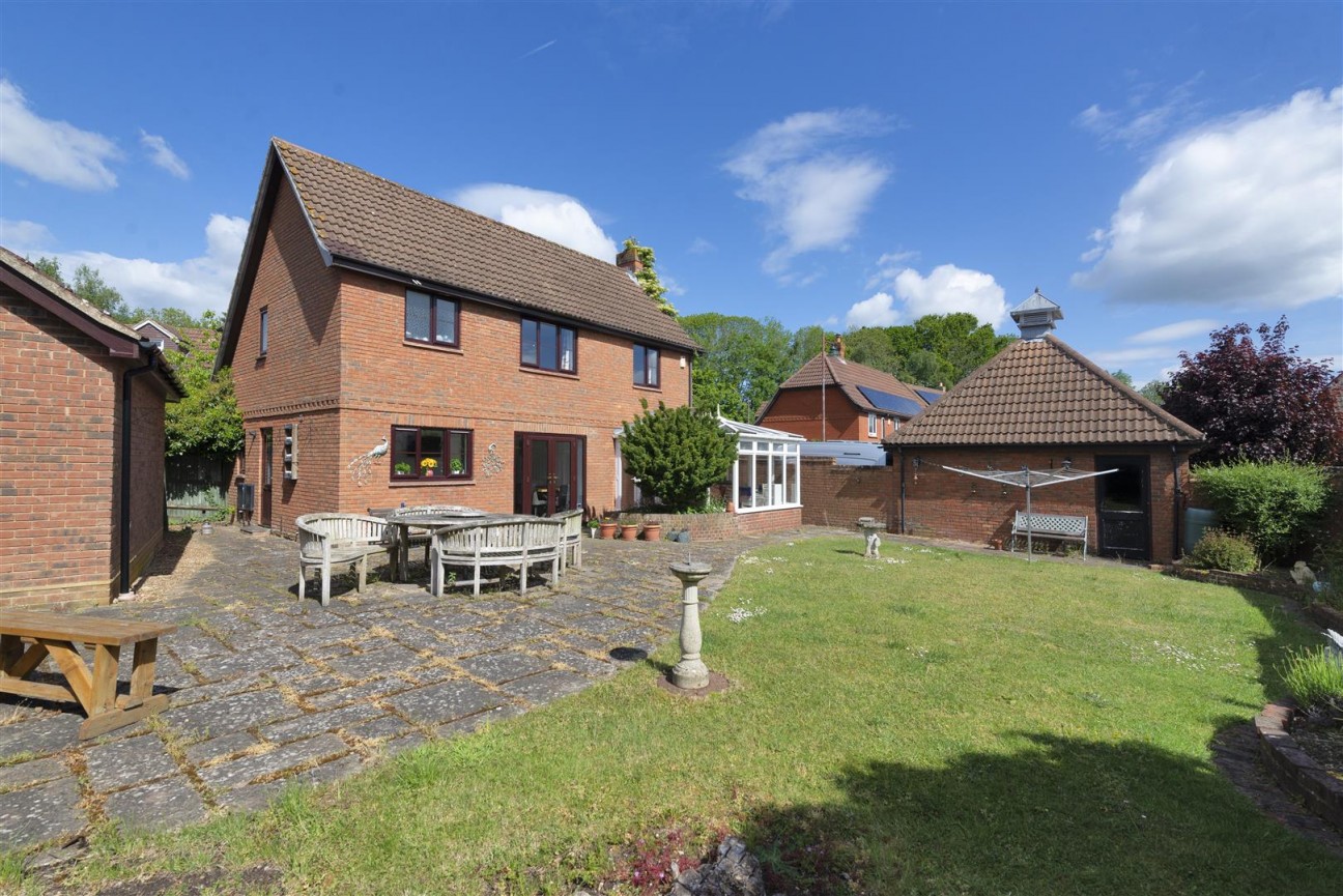 Lambourne Drive, Kings Hill