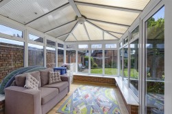 Lambourne Drive, Kings Hill