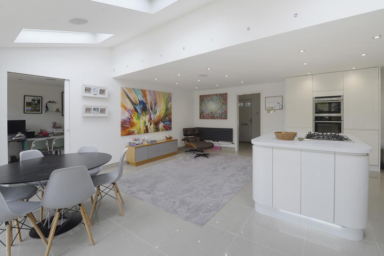 Chestnut Close, Kings Hill, ME19 4FP