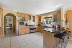 Redwell Grove, Kings Hill, ME19 4BU